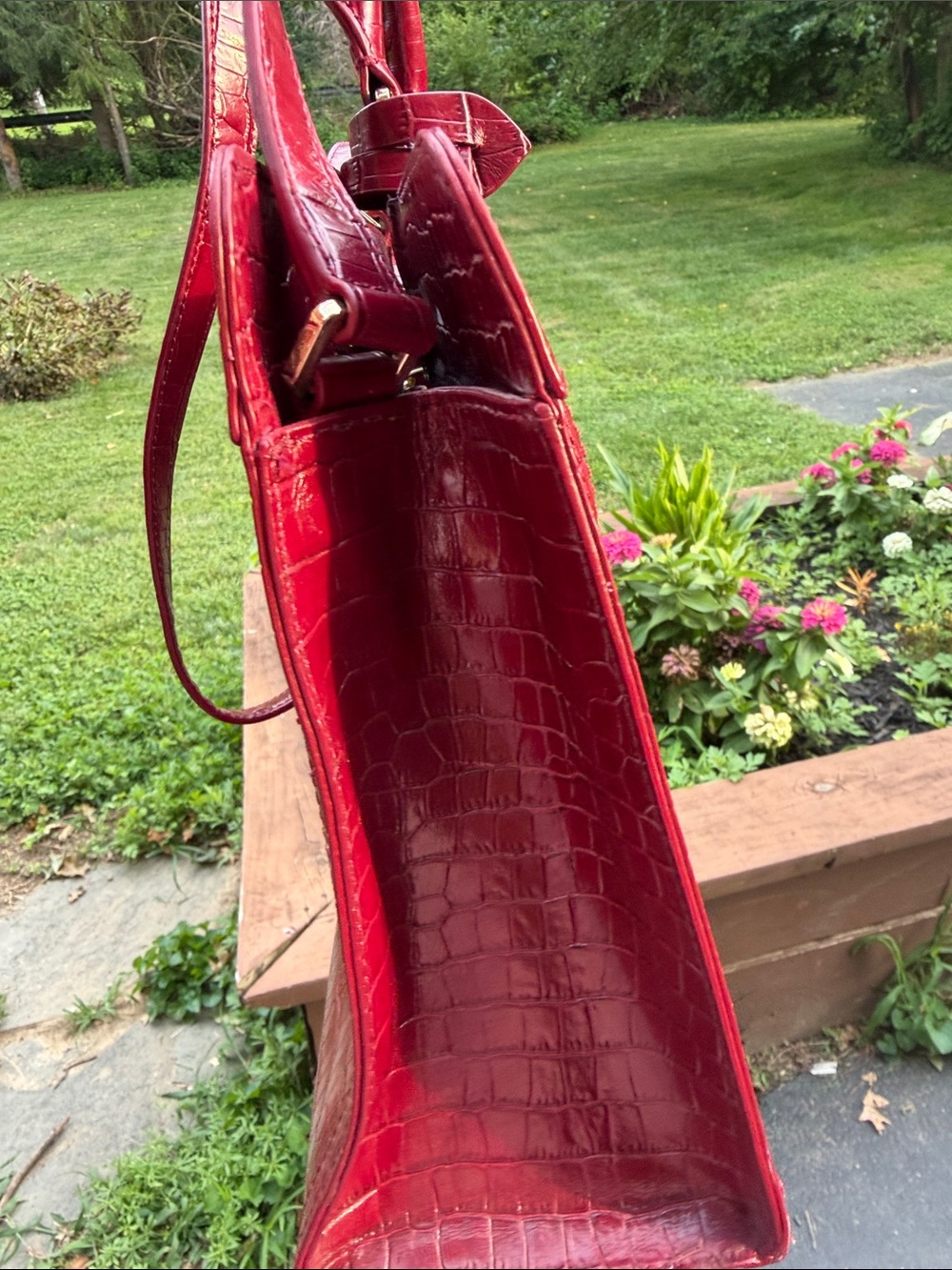Talbots ~ Deep Red Croc-Embossed Tote Bag with Turn-Lock Closure - Picture 3 of 10
